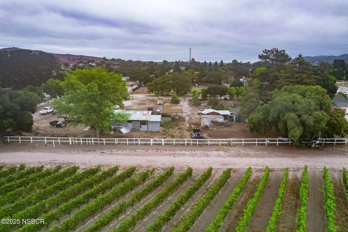 165 Leslie Street, Los Alamos, CA 93440 - #1
