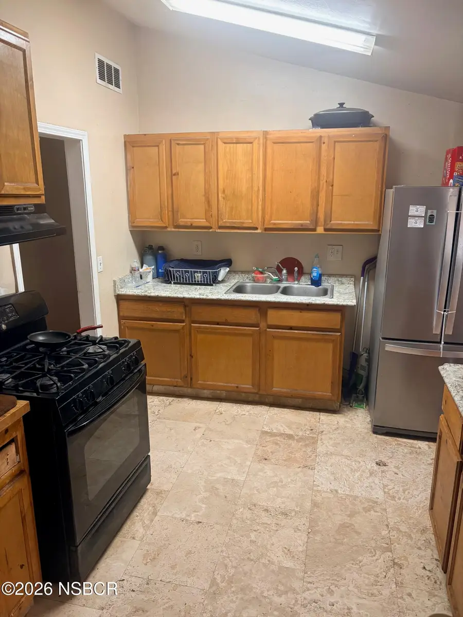 1424 Calle Pasado, Lompoc, CA 93436 - #2