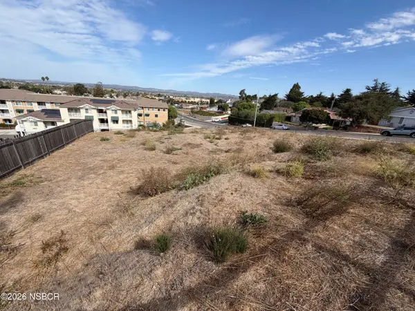 209 S 7th Street, Lompoc, CA 93436