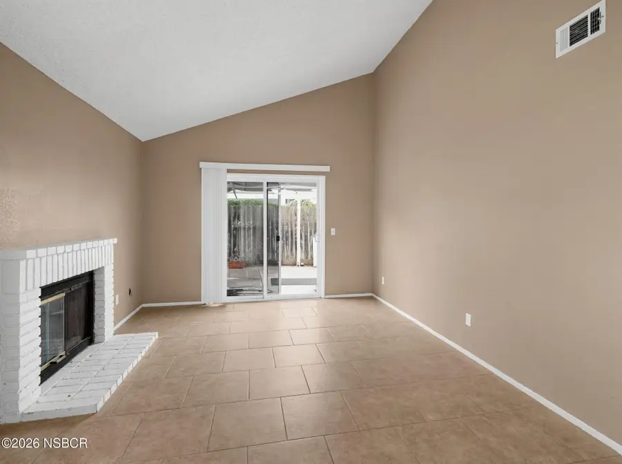 504 Summerwood Lane, Lompoc, CA 93436 - #2