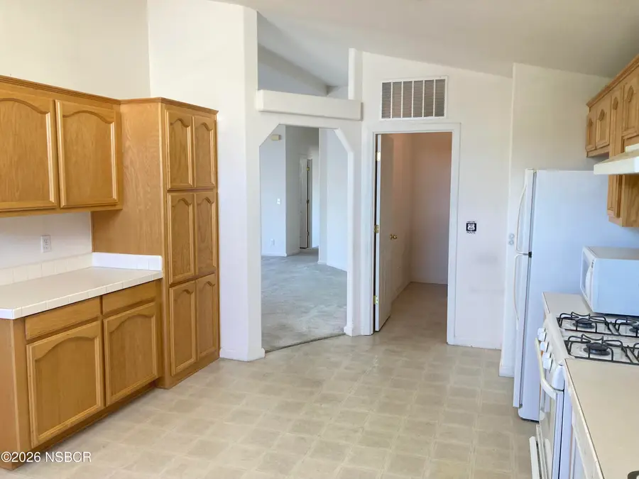 1701 S Thornburg Street #76, Santa Maria, CA 93458 - #2
