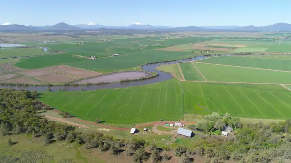 644-705 Pit River Canyon Road, McArthur, CA 96056