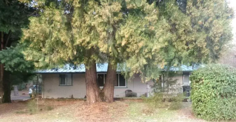 20450 Lakeview Drive, Lakehead, CA 96051 - Image #2