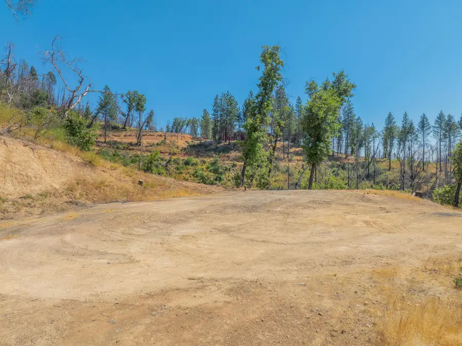 Zola Dr, Lakehead, CA 96051 - Image #2