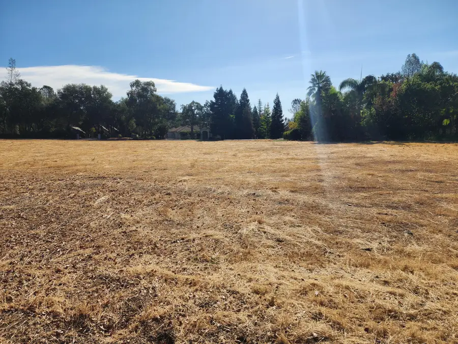 13390 Tierra Heights Road, Redding, CA 96003 - #2