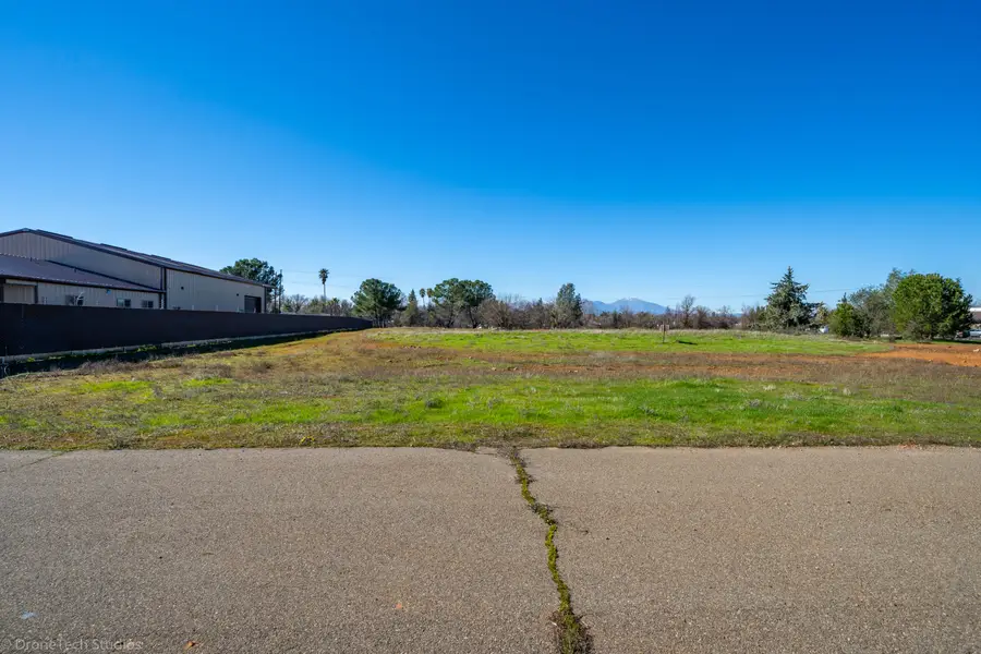 7530 Lockheed Drive, Redding, CA 96002 - Image #2