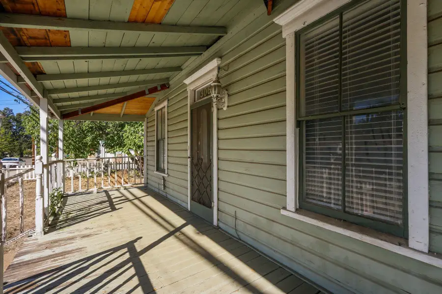 3065 Silver Street, Anderson, CA 96007 - Image #2
