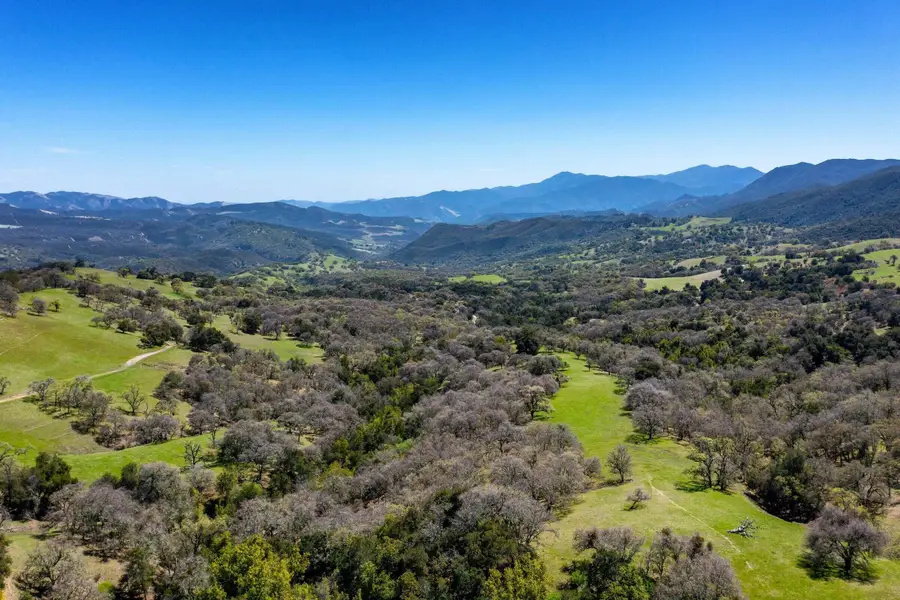 38633 E Carmel Valley Road, Carmel Valley, CA 93924 - Image #2