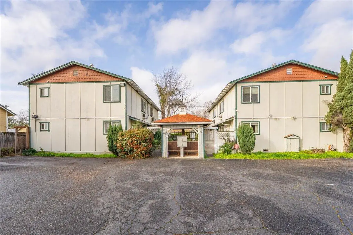 1447 &1451 Monroe Street, Red Bluff, CA 96080 - Image #1