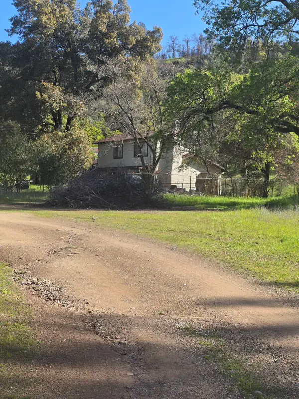 15027 Bear Mountain Road, Redding, CA 96003