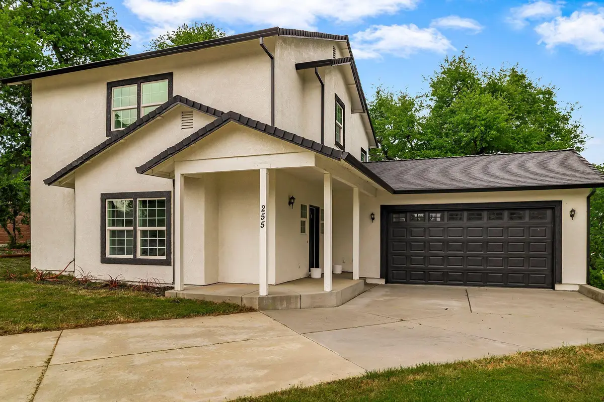 255 Sparrow Court, Red Bluff, CA 96080 - Image #1