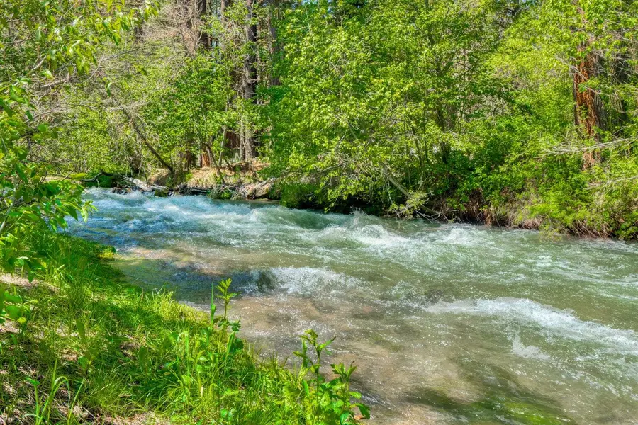 42578 Dipper Road, Old Station, CA 96071 - Image #2