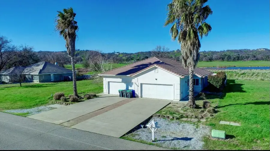 22496 Rio Alto Drive, Cottonwood, CA 96022 - Image #2