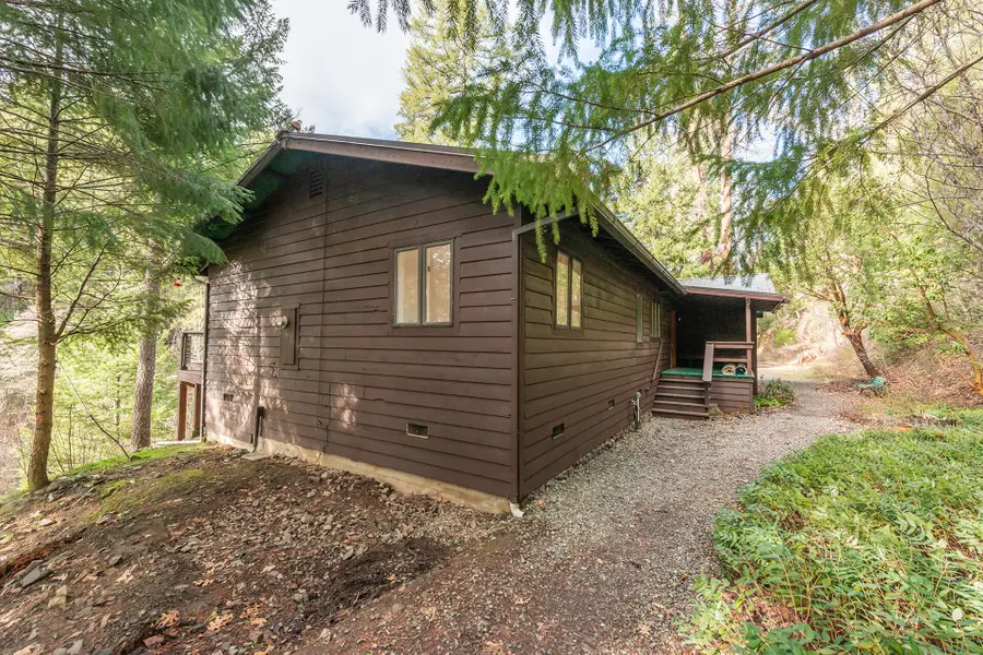 540 Lost Bridge Road, Lewiston, CA 96052 - Image #3