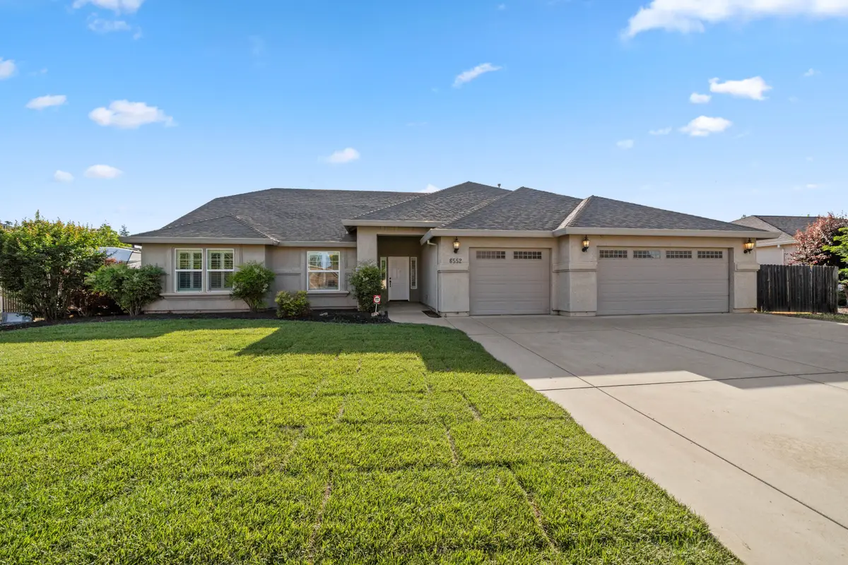 6552 Capitola Place, Redding, CA 96001 - Image #1