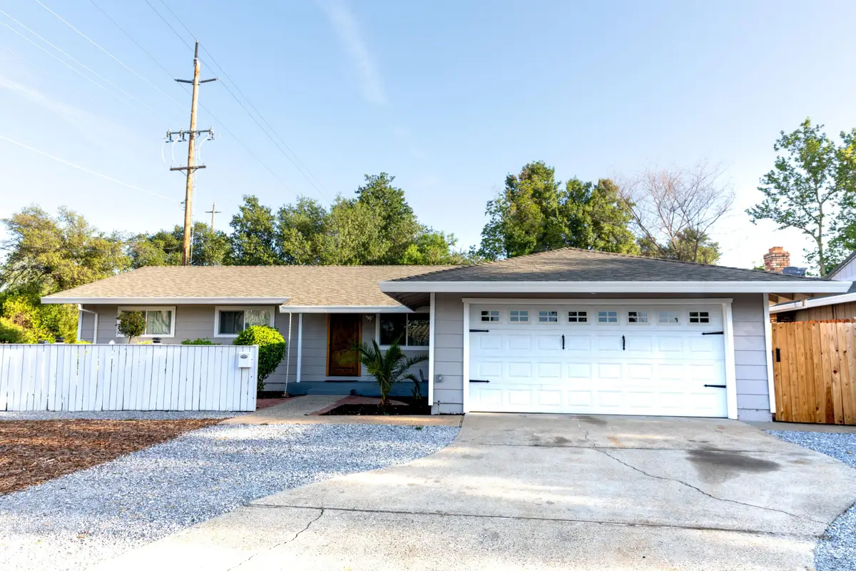 1018 Pineland Drive, Redding, CA 96002 - #1