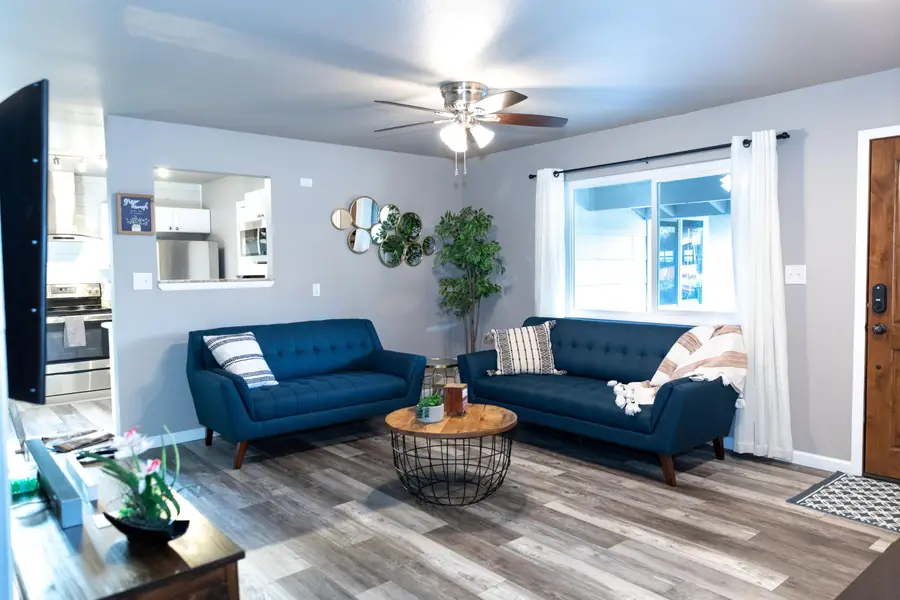 1018 Pineland Drive, Redding, CA 96002 - #3