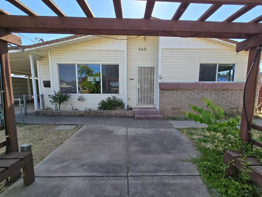 846 Ridge Road, Redding, CA 96003 - Image #2