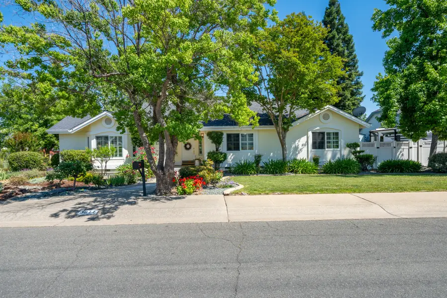 3811 Andes Drive, Redding, CA 96001 - Image #2