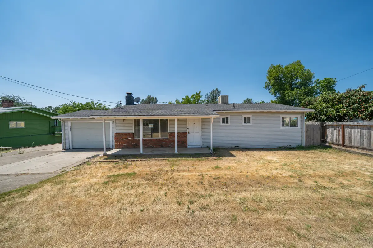 852 Lake Boulevard, Redding, CA 96003 - Image #1