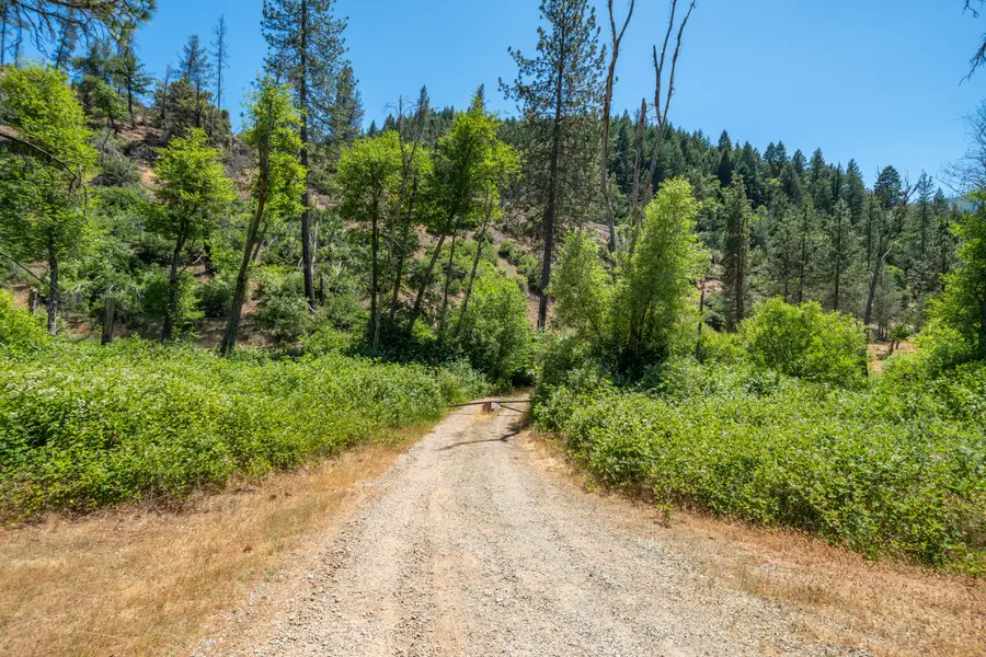0000 E Fork Rd, French Gulch, CA 96033 - Image #2
