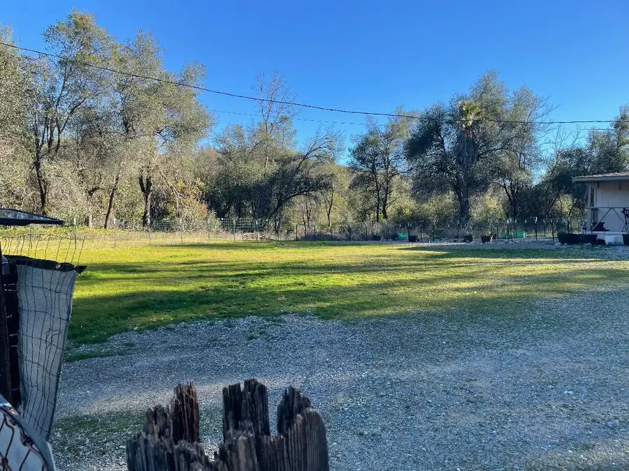 16925 Walker Mine Road, Redding, CA 96003 - Image #3