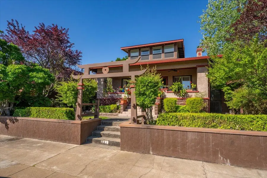 931 Rio Street, Red Bluff, CA 96080 - Image #2