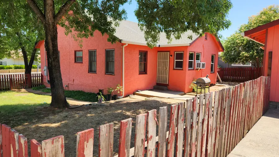 1310 Olive Street, Redding, CA 96001 - Image #2