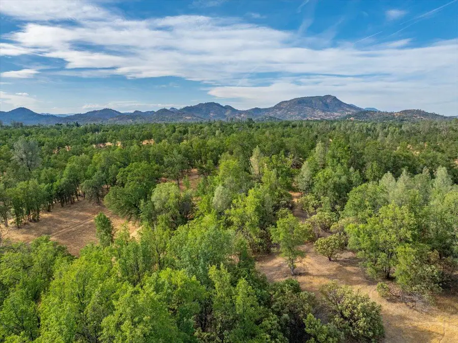 Mylindas Way, Redding, CA 96003 - Image #2