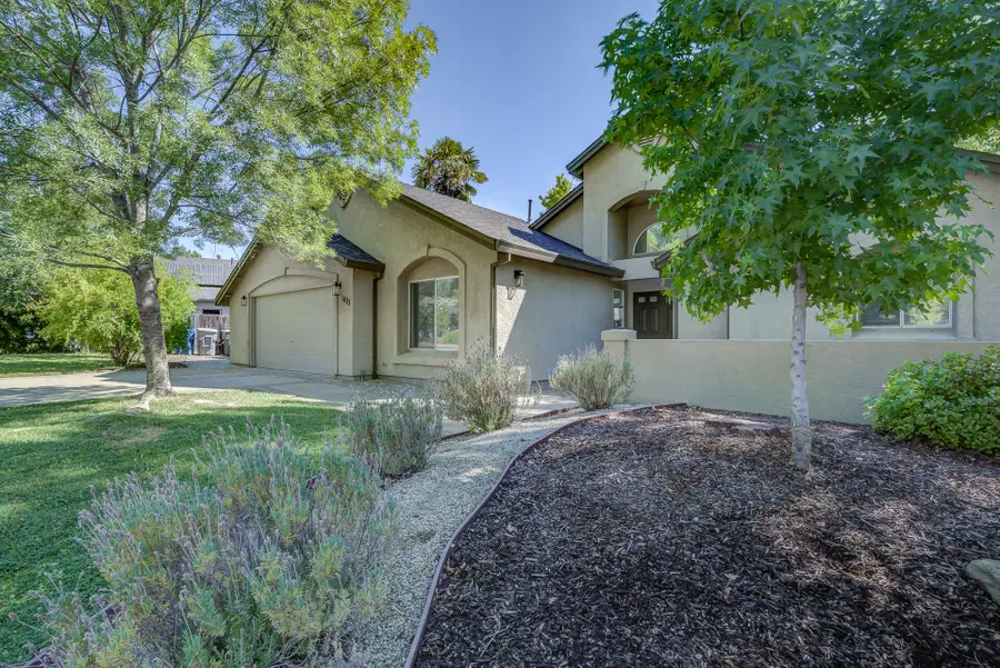 1633 Wee Burn Court, Redding, CA 96003 - Image #2