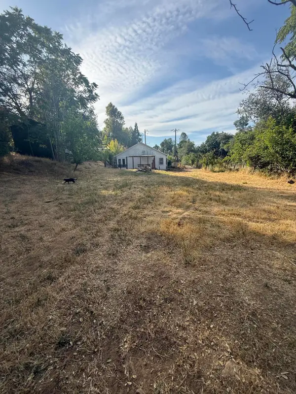 3400 Beacon Drive, Anderson, CA 96007
