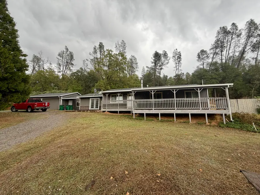 21657 W Elk Trail, Redding, CA 96003 - Image #3