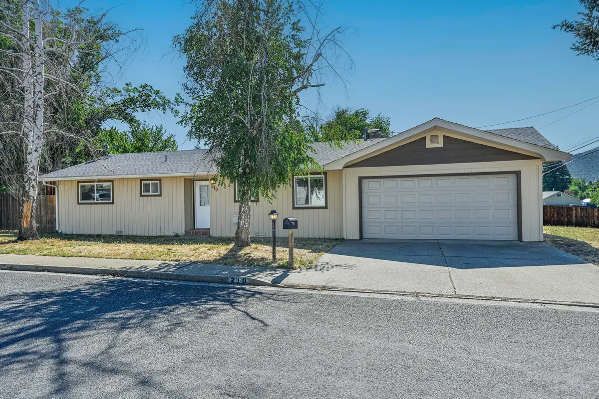 210 Sherman Street, Yreka, CA 96097 - Image #1