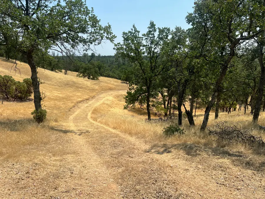 63 Little Oak Lane, Cottonwood, CA 96022 - Image #2