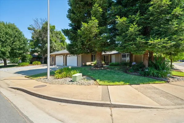 2903 Newbury Lane, Redding, CA 96002