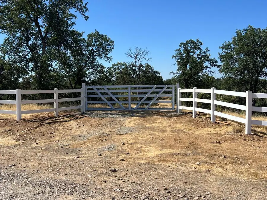 17125 Quail Ridge Road, Cottonwood, CA 96022 - Image #2