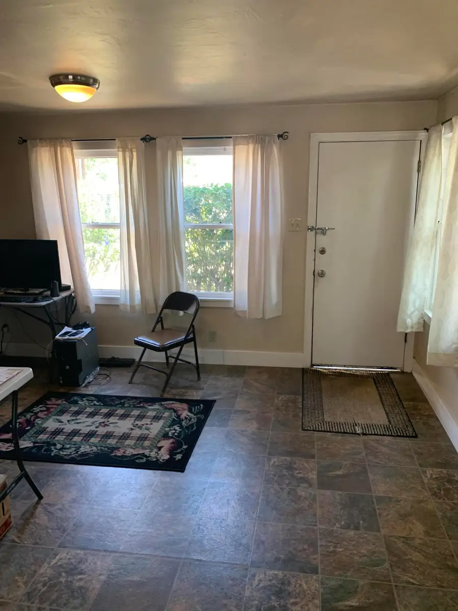 751 Leland Court, Redding, CA 96001 - Image #3