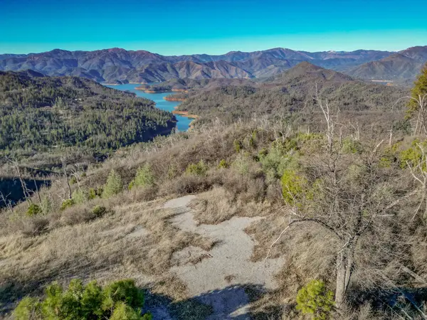 18670 Ycotti Creek Ridge Road, Lakehead, CA 96051