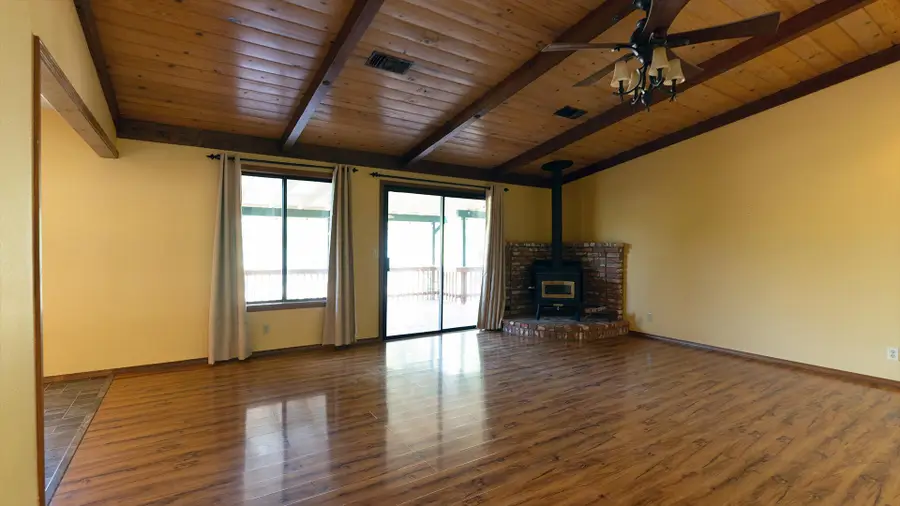 7353 Amigo Way, Redding, CA 96002 - Image #3