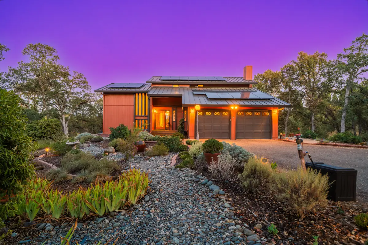 10295 Jackson Hole Road, Palo Cedro, CA 96073 - Image #1