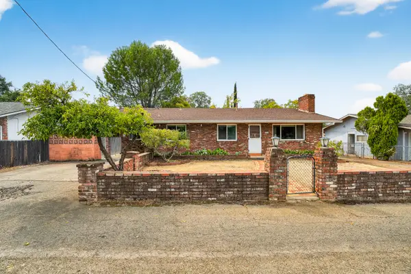 1703 Cascade Lane, Redding, CA 96002