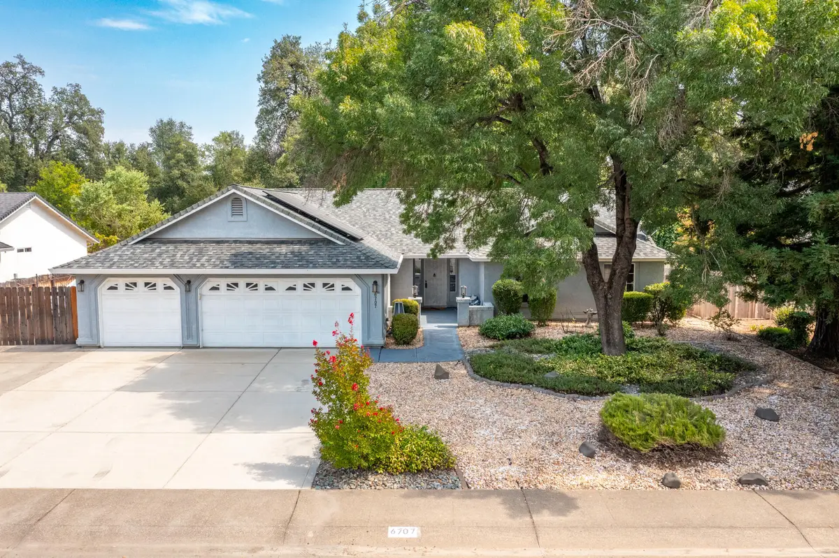 6707 Hemlock Street, Redding, CA 96001 - #1