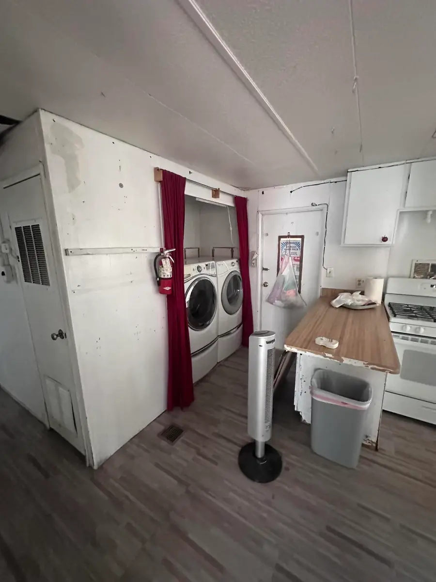 2200 Jewell Ln, Redding, CA 96001 - Image #3