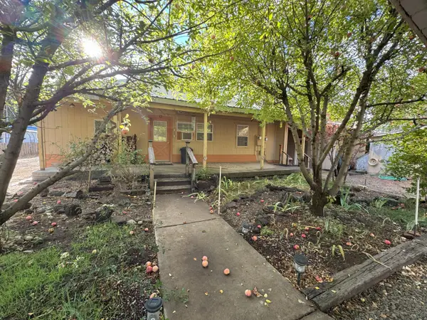 25991 Cir Bell Road, Fall River Mills, CA 96028