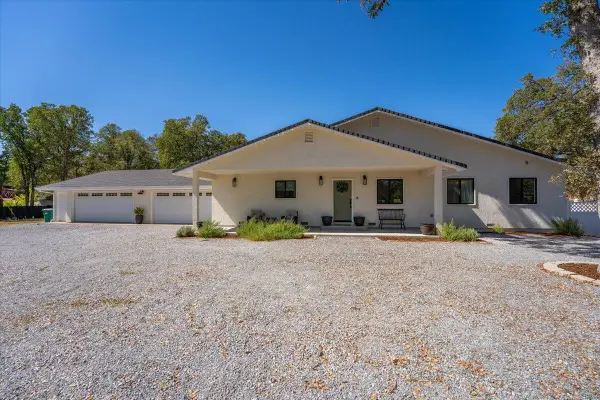 10370 Daystar Way, Palo Cedro, CA 96073