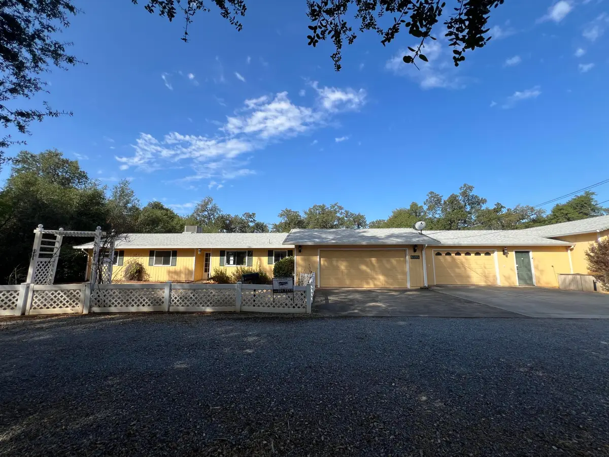 5090 Bogie Lane, Redding, CA 96002 - Image #1