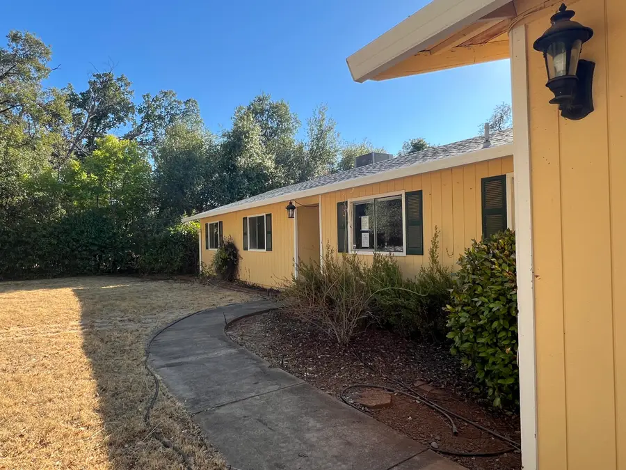 5090 Bogie Lane, Redding, CA 96002 - Image #2