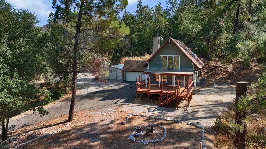 15309 Fawndale Road, Redding, CA 96003 - Image #2