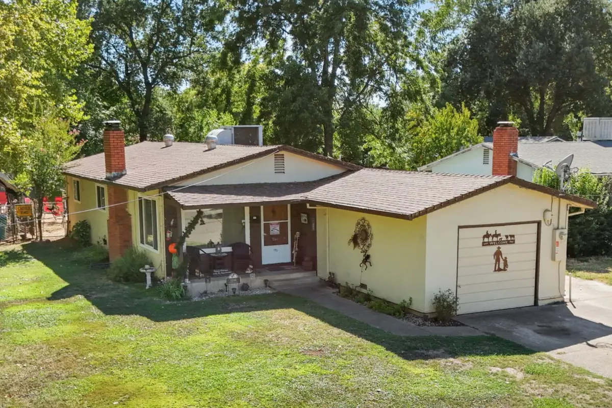 3244 Sharon Avenue, Anderson, CA 96007 - #1