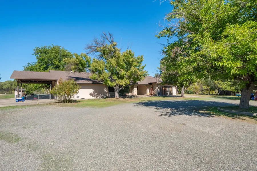 8688 Camino Del Arroyo Drive, Palo Cedro, CA 96073 - Image #3